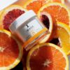 image-skincare-vital-c-niisutav-oomask-3 VITAL C mitrinoša nakts maska
